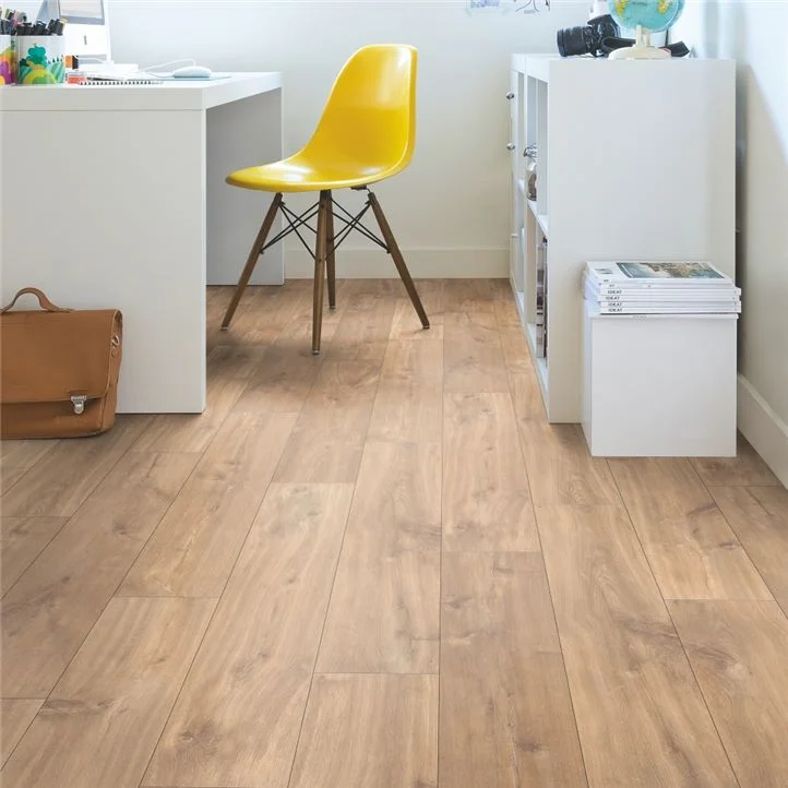 quick step classic roble natural medianoche